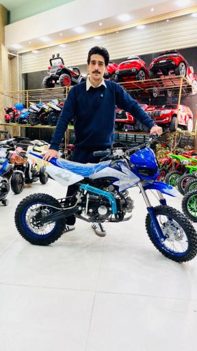 عکس فروشگاه ماشین شارژی و دوچرخه آریا شعبه سیلو