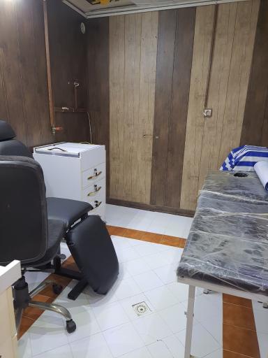 عکس سالن آرایش کیمیا بانو