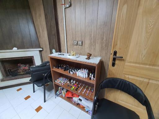 عکس سالن آرایش کیمیا بانو