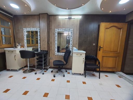 عکس سالن آرایش کیمیا بانو
