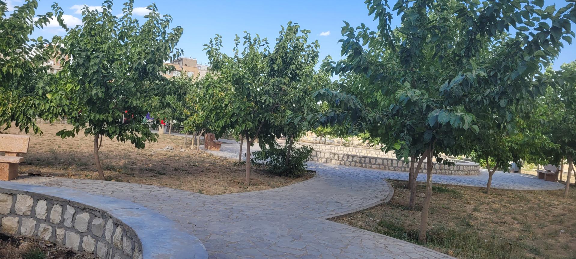 عکس بوستان سمیه