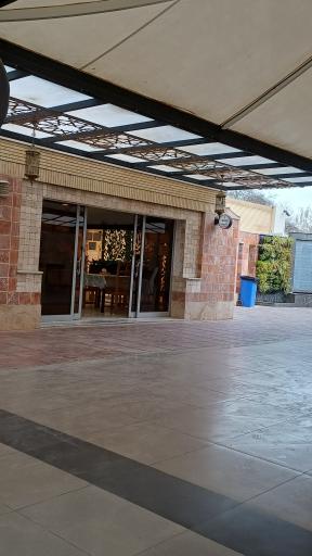 عکس زائر سرای بانک ملی ایران