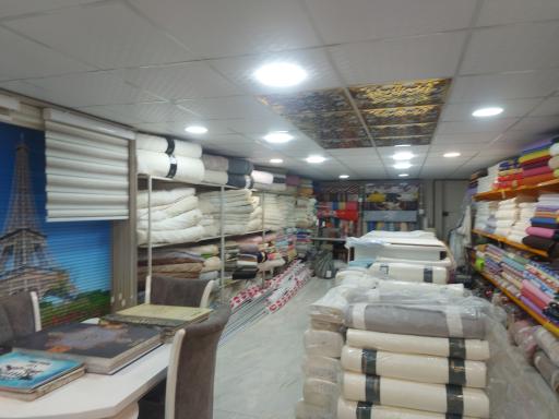 عکس پارچه و پرده سرای یعقوبی