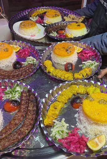 عکس سفره خانه مجنون