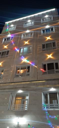 عکس ساختمان امید