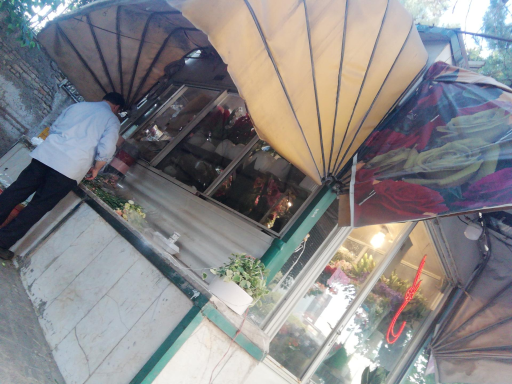عکس دکه گل فروشی