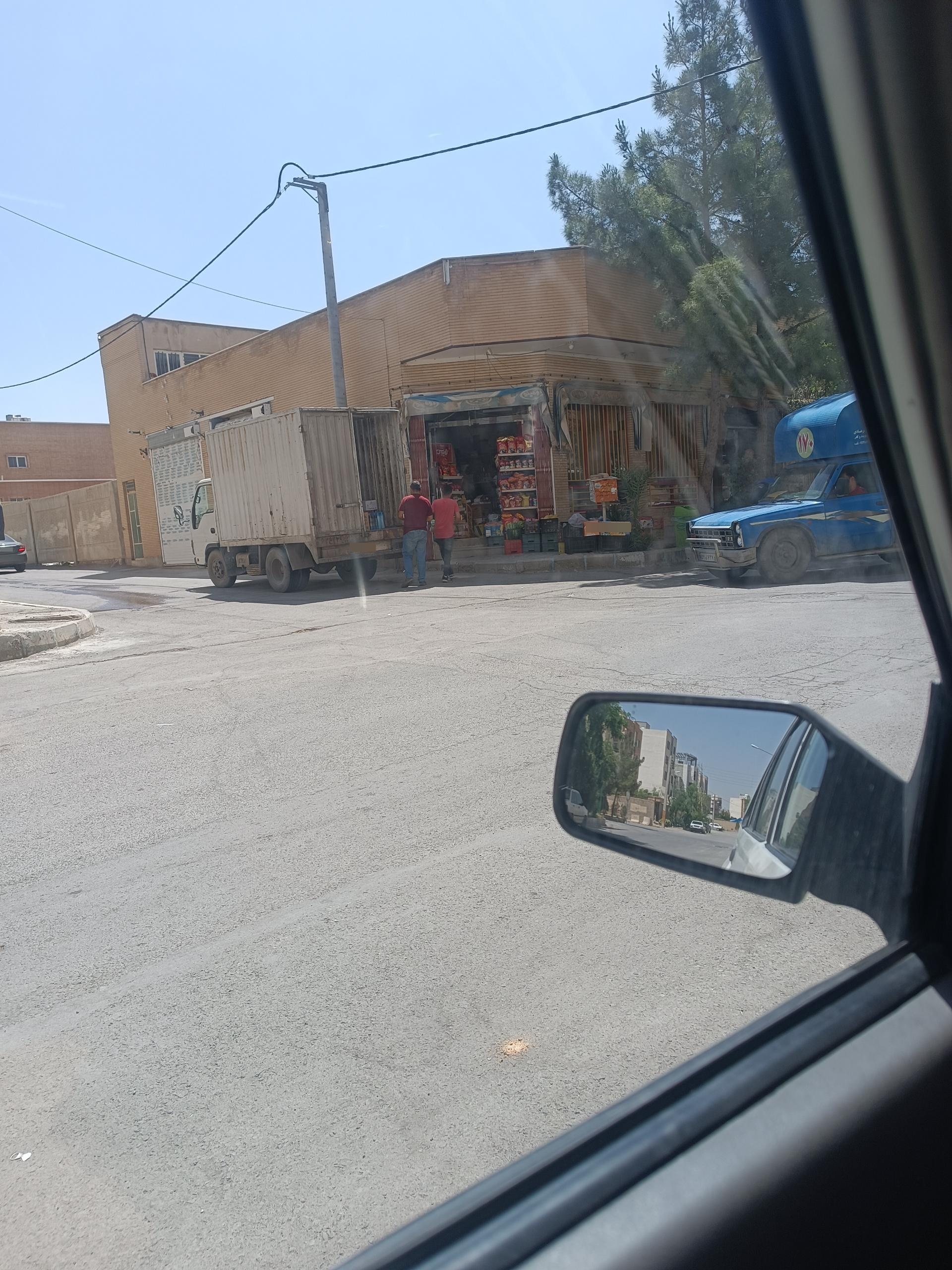 عکس سوپرمارکت پردیس