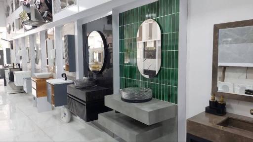 عکس فروشگاه کاشی و سرامیک صدف