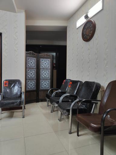 عکس دکتر رویا زهره وند