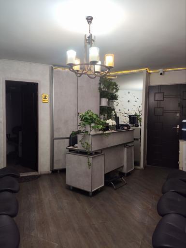 عکس کلینیک مشاوره روان پزشکی پیروز