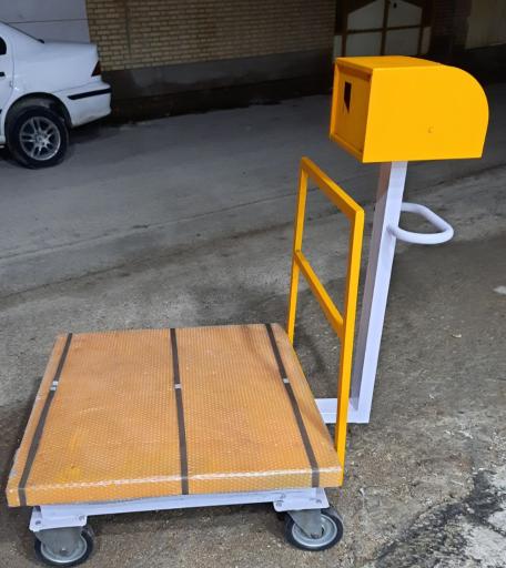 عکس فروشگاه ناخدا آبادان