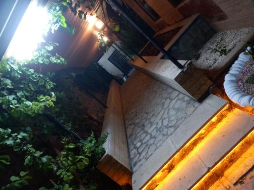 عکس رستوران و سفره خانه سنتی چناران