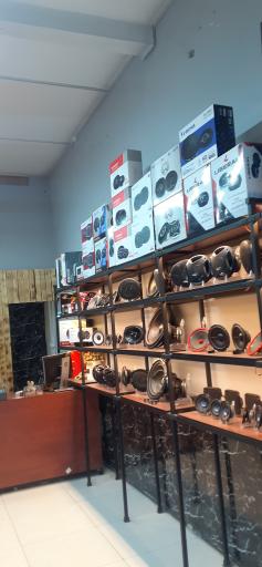 عکس فروشگاه سیستم صوتی سیگنال