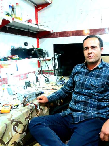 عکس خدمات فنی مهندسی تکنسین