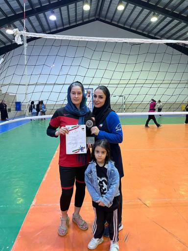 عکس باشگاه والیبال دختران ذرئیه