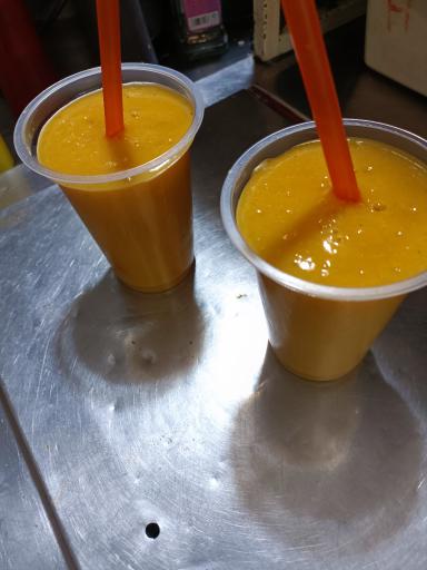 عکس آبمیوه بستنی دادا بستنی