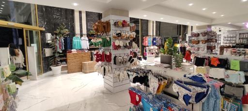 عکس فروشگاه با سلیقه