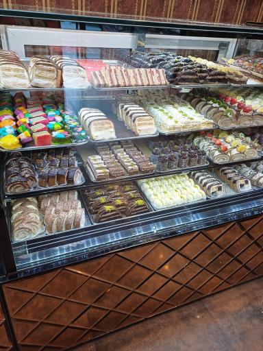 عکس شیرینی سرای آنالی