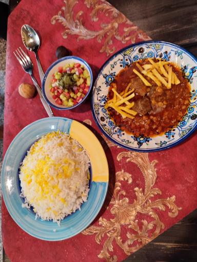 رستوران هویدا