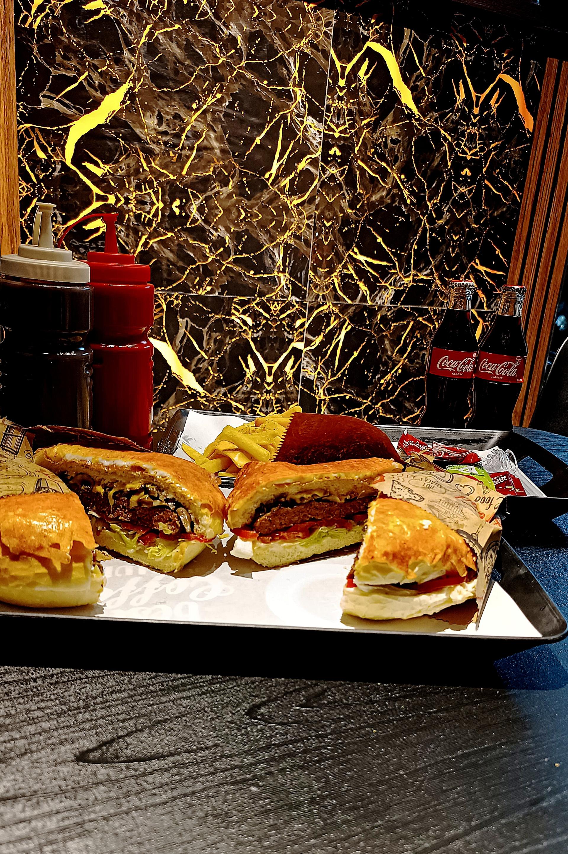 عکس فست فود آلپاکا