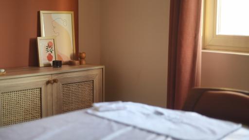 عکس کلینیک خدمات پوست بهناز عالی