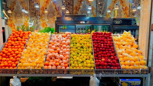 عکس هایپر میوه توت فرنگی