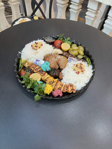 عکس رستوران شمیم لبنان شعبه ۲