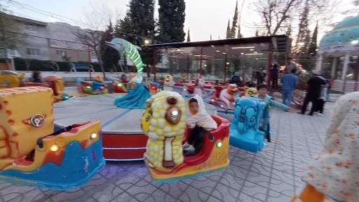 عکس شهر بازی بوستان جمالی