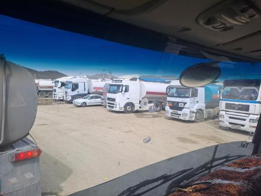 عکس تیر پارک و پایانه نفتی باشماق