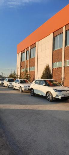 عکس استخر مهر و ماه