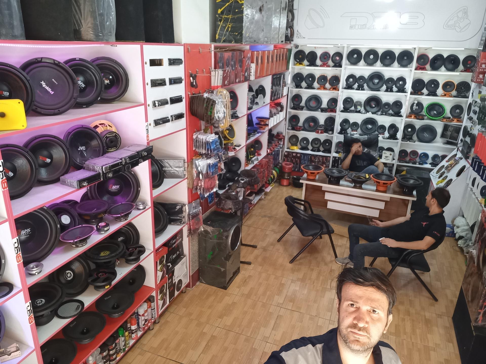 عکس  نمایندگی مجاز احمدی 