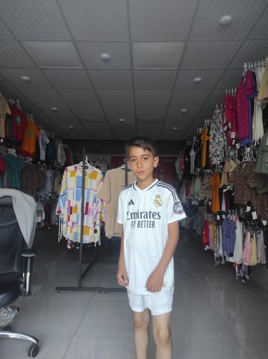 عکس فروشگاه پوشاک سون بِشیک