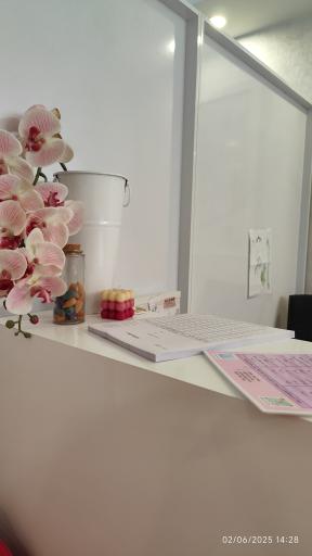 مرکز لیزر ارکیده