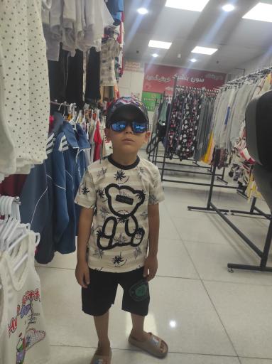 فروشگاه پوشاک سون بِشیک