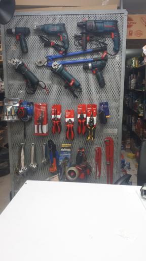 عکس ابزار رنگ و مصالح ساختمانی میلاد