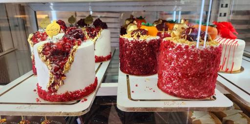 عکس قنادی شهرزاد خاتون