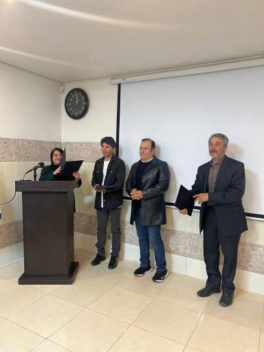 عکس باشگاه کوهنوردی ماهین