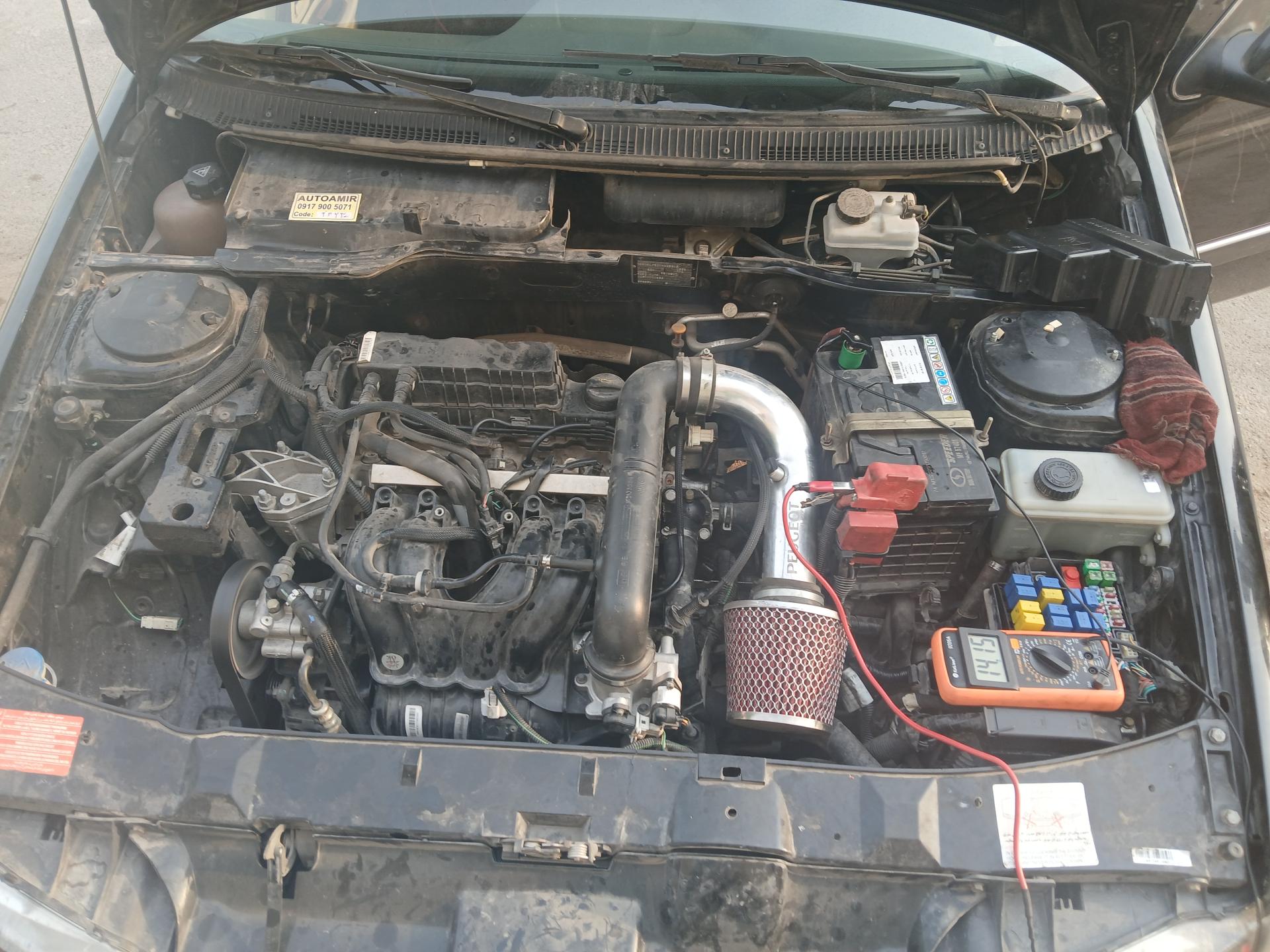 عکس تعمیرگاه تخصصی و برق خودرو سعید