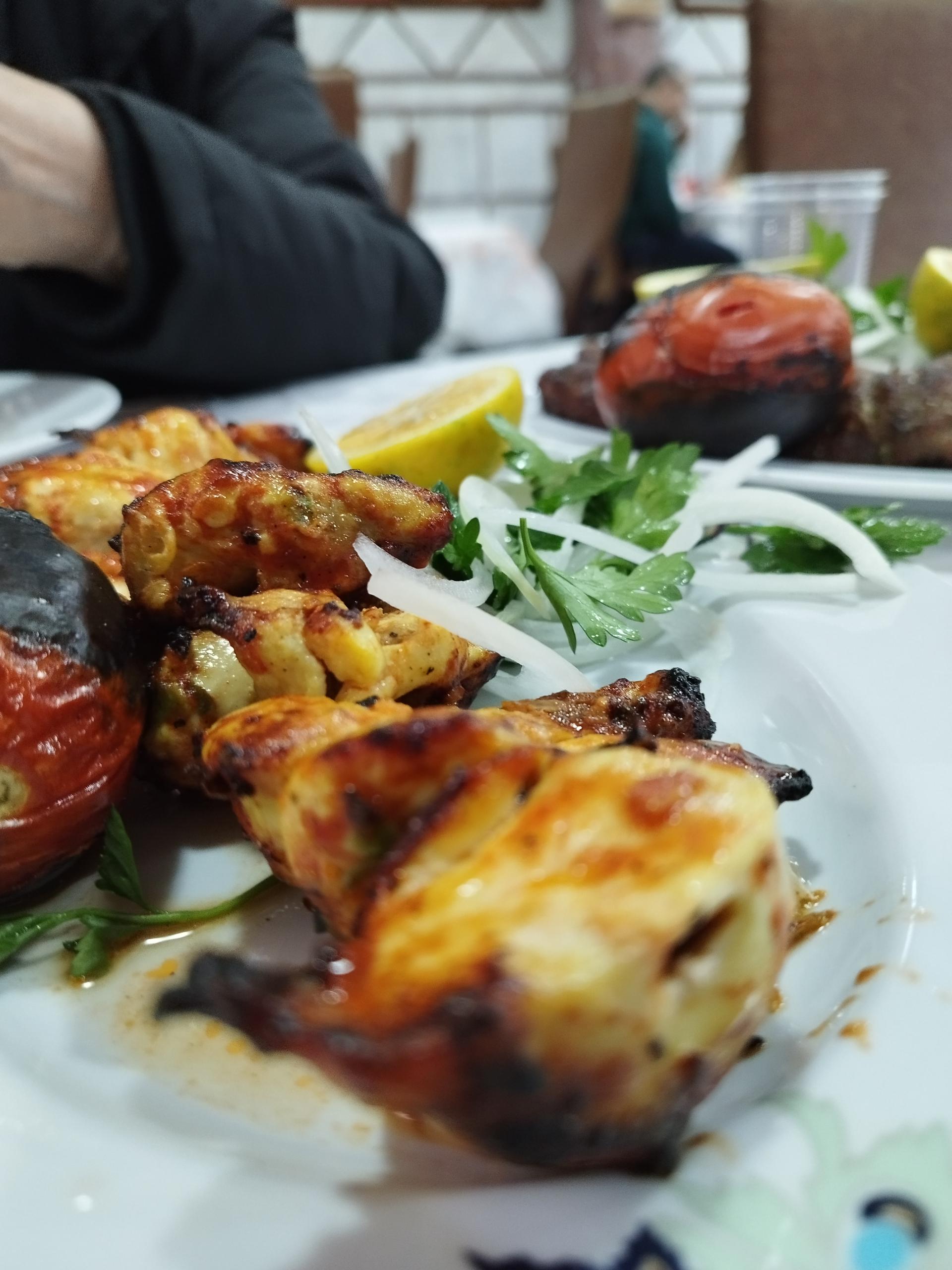 عکس رستوران پهلوان عسکر