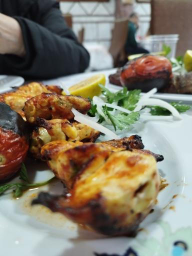 عکس رستوران پهلوان عسکر