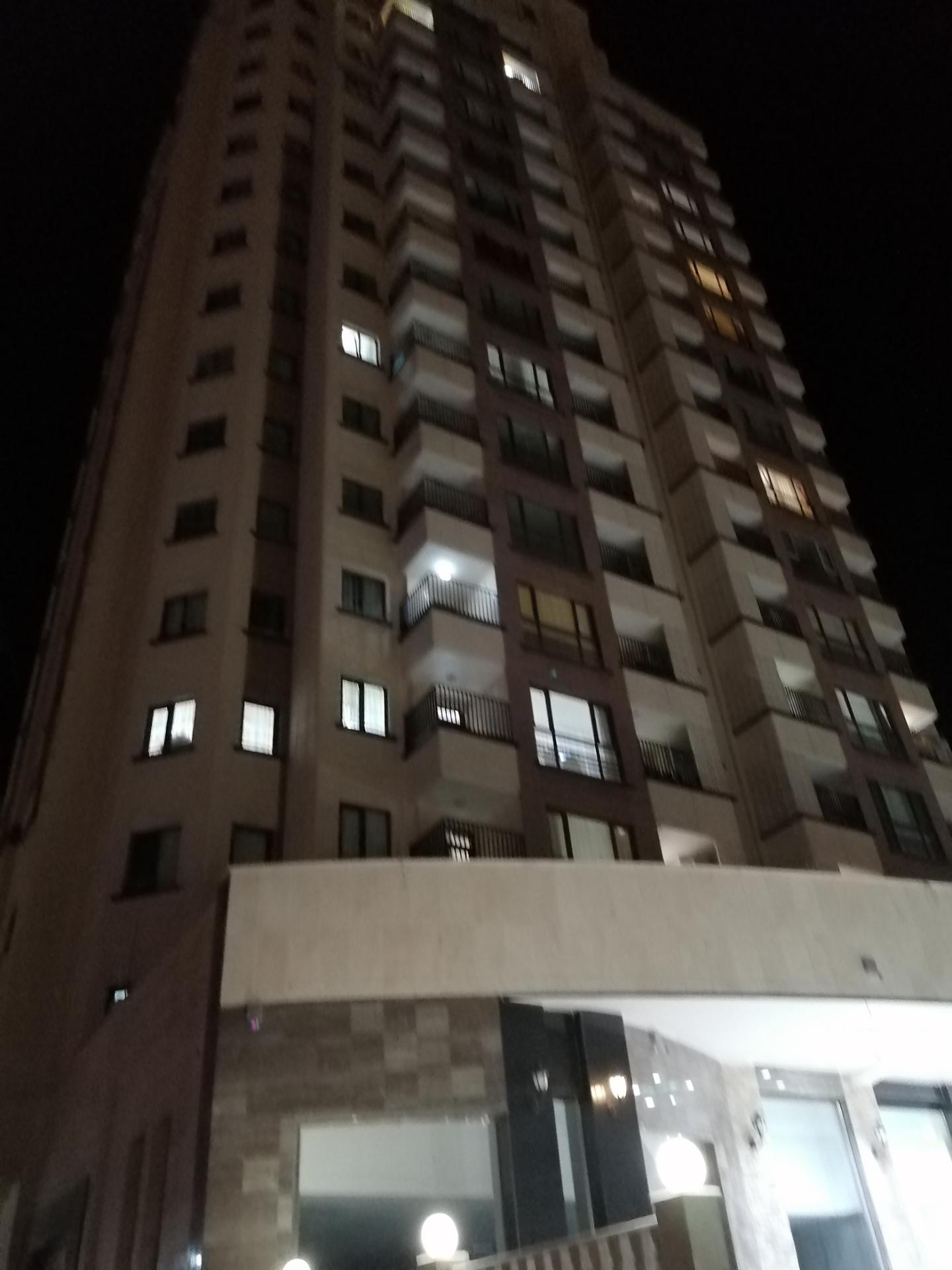 عکس برج نفت