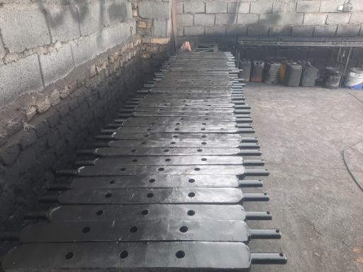 عکس قطعات آهنگری حداد