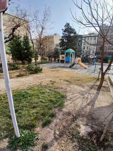 عکس زمین بازی کودکان