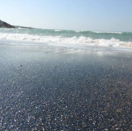 عکس ساحل نقره ای