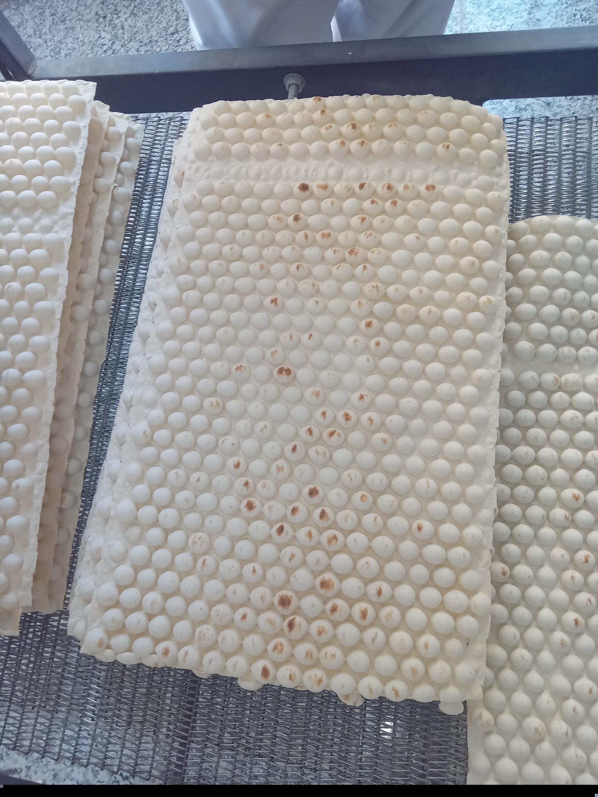 عکس نانوایی لواشی صاحب الزمان