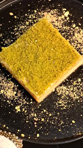 عکس باقلوا استانبولی تاتلی