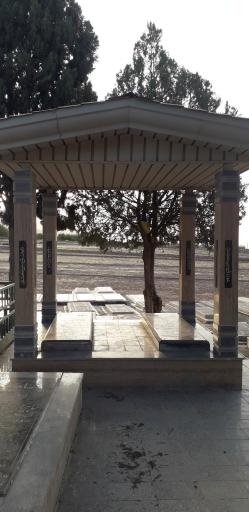 عکس آرامستان روستای شهید رحیمی(اَنگُز)