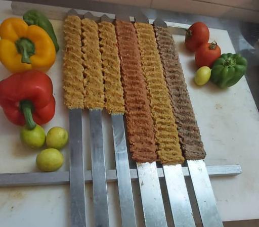 عکس کافه رستوران دنیای مزه