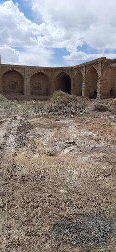 عکس کاروانسرای رباط پشت بادام