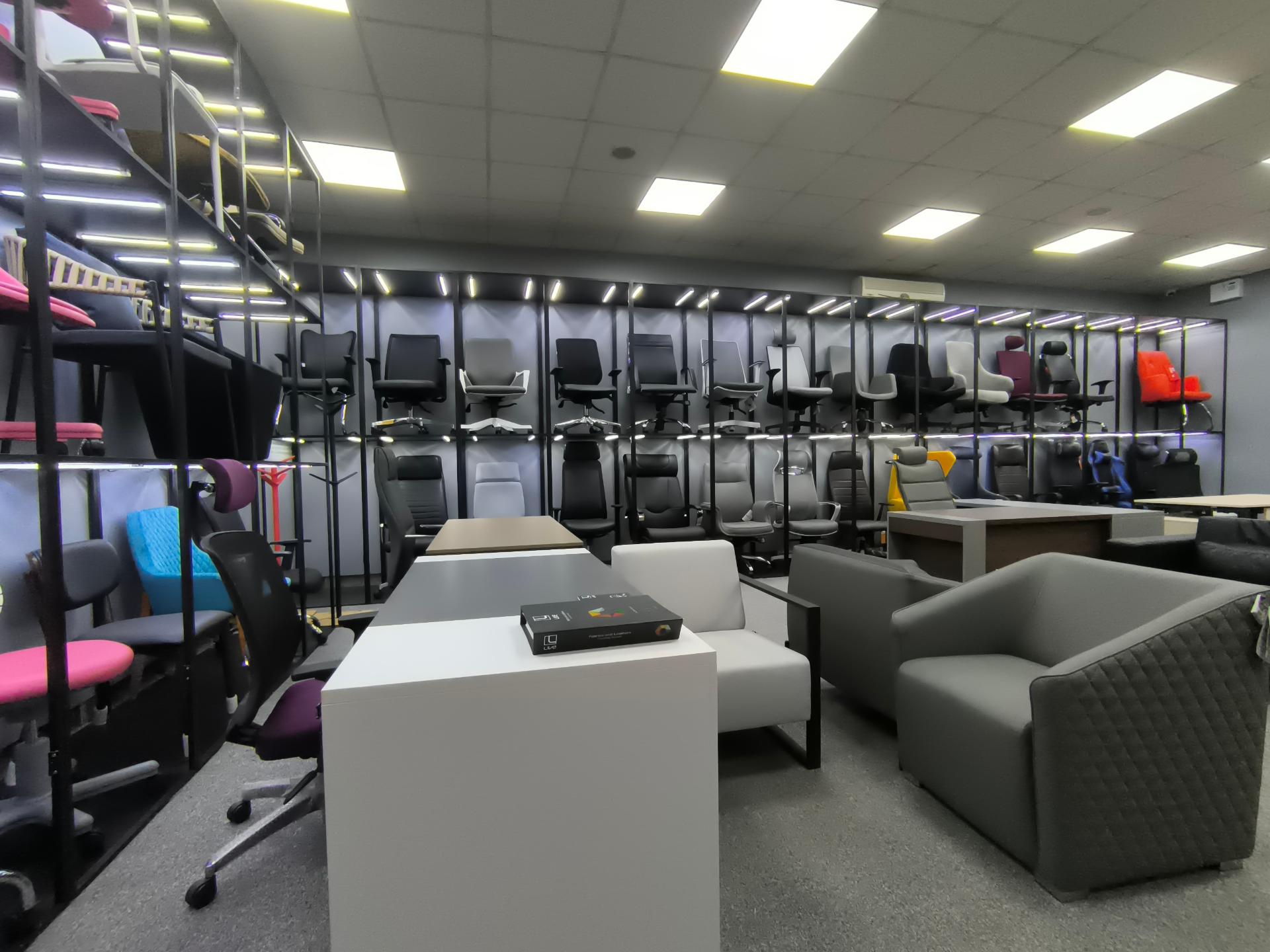 عکس مبلمان اداری ژاویز